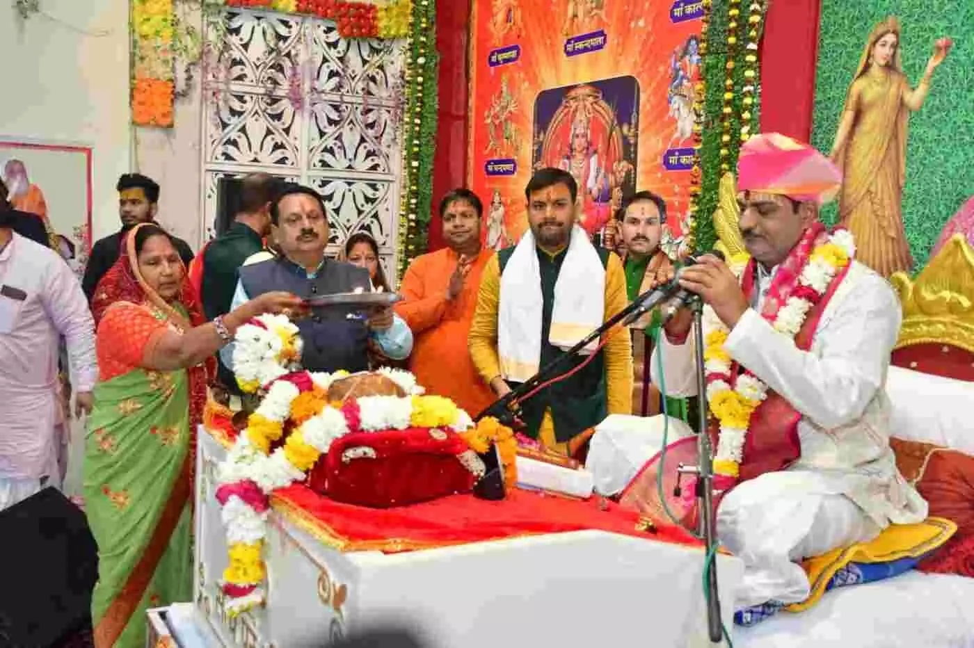 गंगापुर सिटी: सदाचार के बिना मंत्र सिद्धि संभव नहीं, देवी भागवत में उमड़ा श्रद्धा का सैलाब, राम जन्मोत्सव पर झूमे भक्त