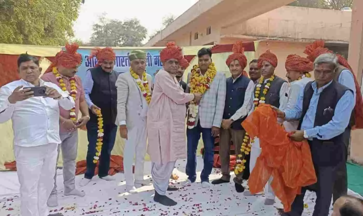 बारां: तेली समाज की जिला कार्यकारिणी का भव्य शपथ ग्रहण समारोह संपन्न, पहरावनी जैसी कुरीतियों पर प्रहार का संकल्प