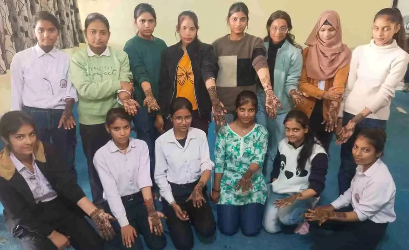 गंगापुर सिटी: अग्रवाल कन्या महाविद्यालय में छात्राओं के हुनर ने बिखेरे संस्कृति के रंग, मेहंदी और रंगोली से जीवंत हुआ प्रांगण