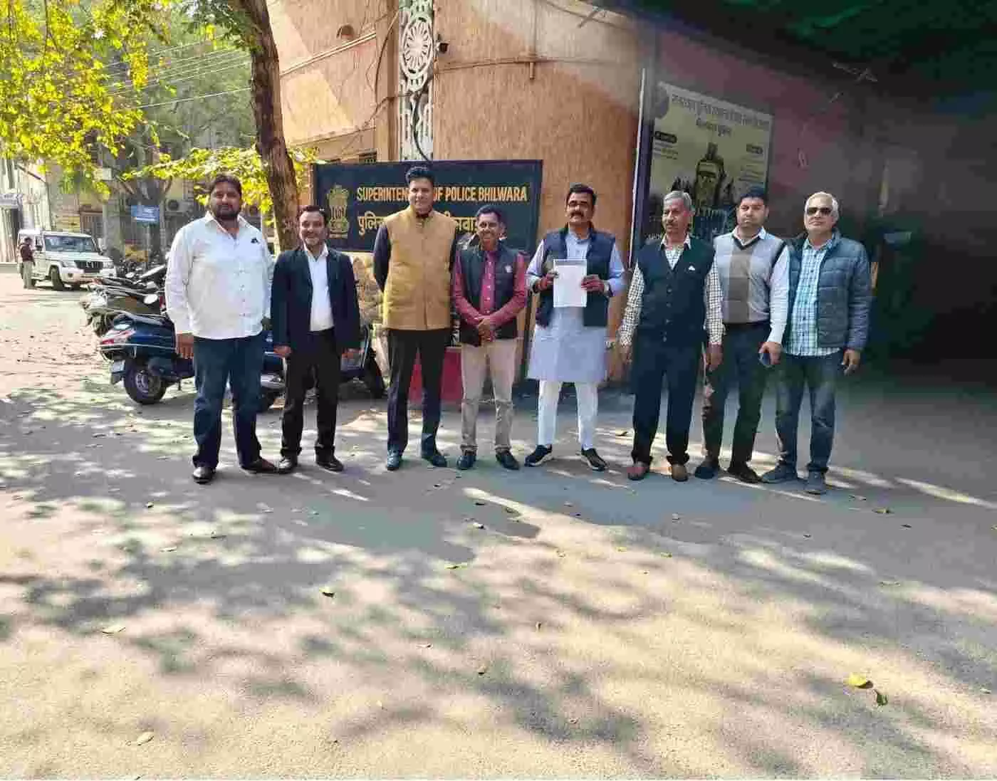 भीलवाड़ा में अतिक्रमण के खिलाफ शंखनाद: क्या प्रशासन मुक्त कराएगा शहर की ये 9 लाइफलाइन? भीलवाड़ा में अतिक्रमण के खिलाफ शंखनाद: क्या प्रशासन मुक्त कराएगा शहर की ये 9 लाइफलाइन?