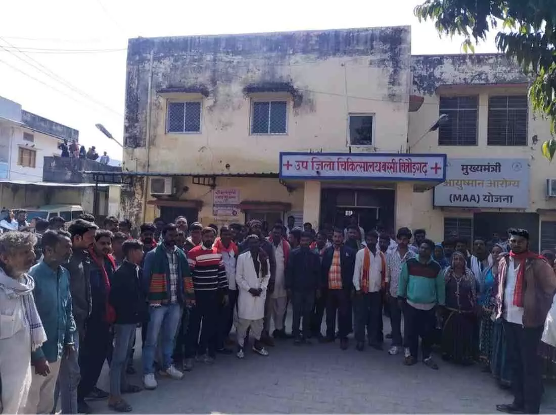 बस्सी में खूनी रफ्तार का तांडव: मजदूर की मौत के बाद मुआवजे की मांग पर अड़ा परिवार, मोर्चरी के बाहर भारी हंगामा