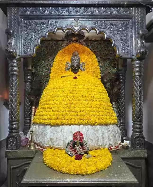 भीलवाड़ा: बसंत पंचमी पर काशीपुरी धाम में बरसेगी बाबा श्याम की कृपा, भक्तों को प्रसाद में मिलेगा अलौकिक पीतांबरी बाधा भीलवाड़ा: बसंत पंचमी पर काशीपुरी धाम में बरसेगी बाबा श्याम की कृपा, भक्तों को प्रसाद में मिलेगा अलौकिक पीतांबरी बाधा