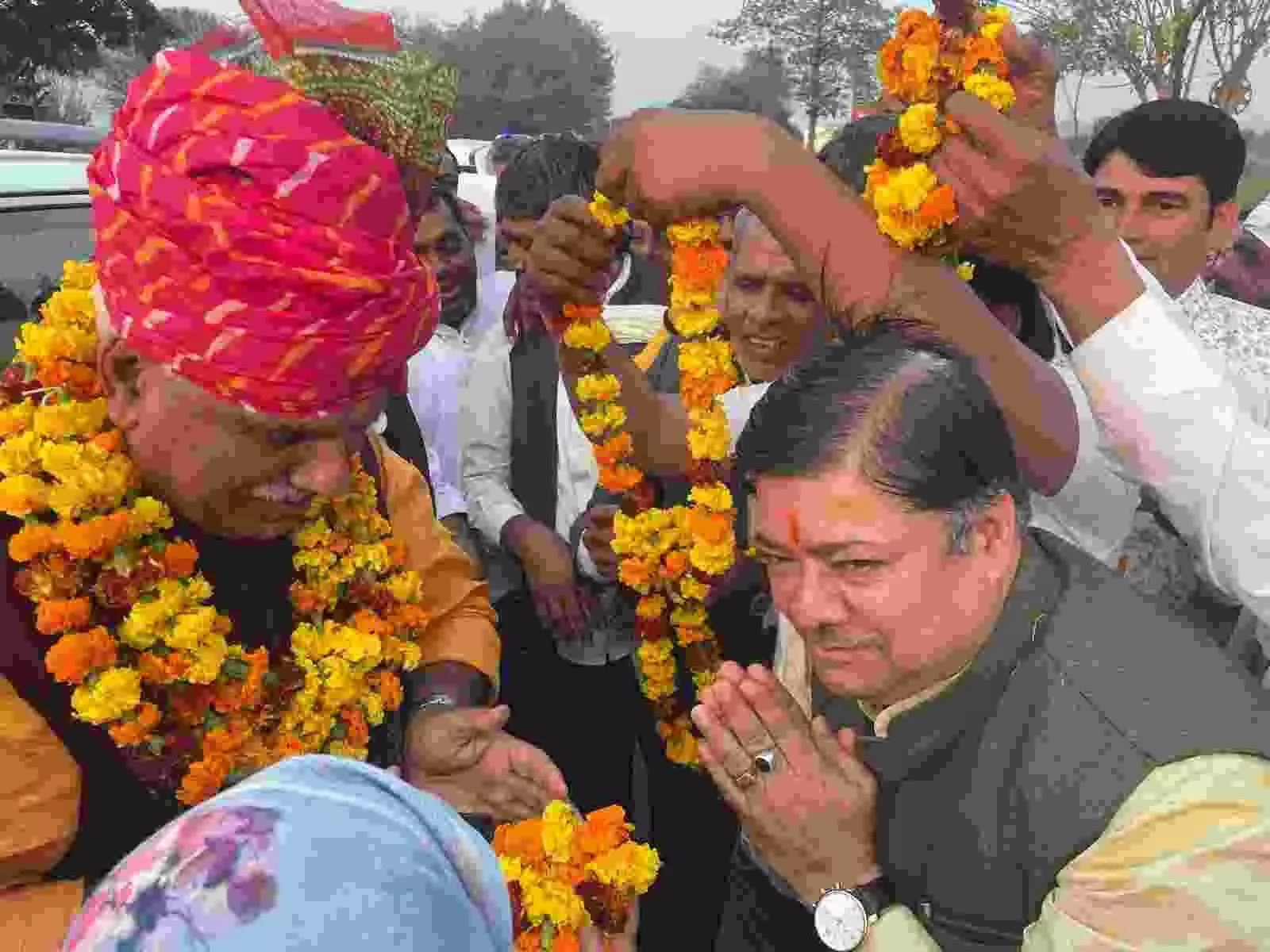 Minister of State for Home Jawahar Singh Bedham received a historic welcome at the Madi border