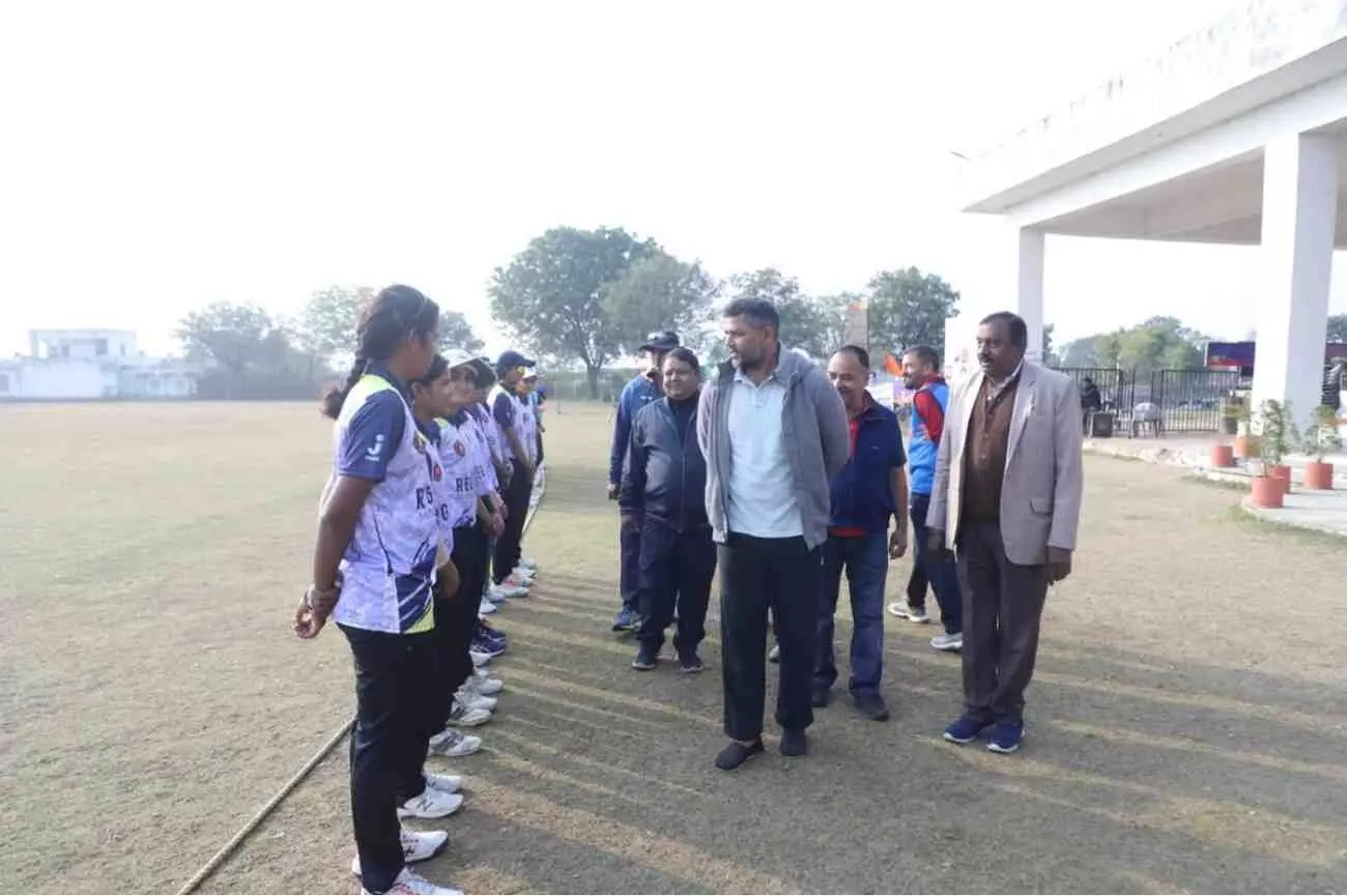 भीलवाड़ा में मेवाड़ ट्रॉफी का रोमांच: महिला वर्ग में अजमेर का दबदबा, पुरुष वर्ग में जोधपुर का तूफानी आगाज भीलवाड़ा में मेवाड़ ट्रॉफी का रोमांच: महिला वर्ग में अजमेर का दबदबा, पुरुष वर्ग में जोधपुर का तूफानी आगाज