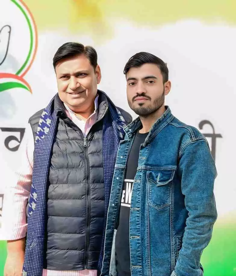भरतपुर: पीसीसी चीफ डोटासरा से मिले जाट महासभा के दिग्गज, आगामी पंचायत चुनावों को लेकर गरमाई सियासत भरतपुर: पीसीसी चीफ डोटासरा से मिले जाट महासभा के दिग्गज, आगामी पंचायत चुनावों को लेकर गरमाई सियासत