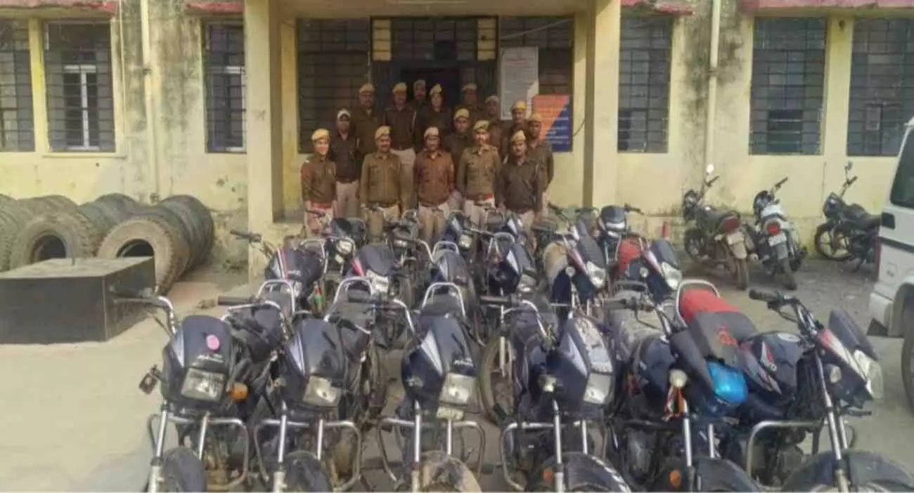 झालावाड़ में पुलिस का बड़ा धमाका: दो अंतरराज्यीय बाइक चोर गिरोह का पर्दाफाश, 18 मोटरसाइकिलें बरामद