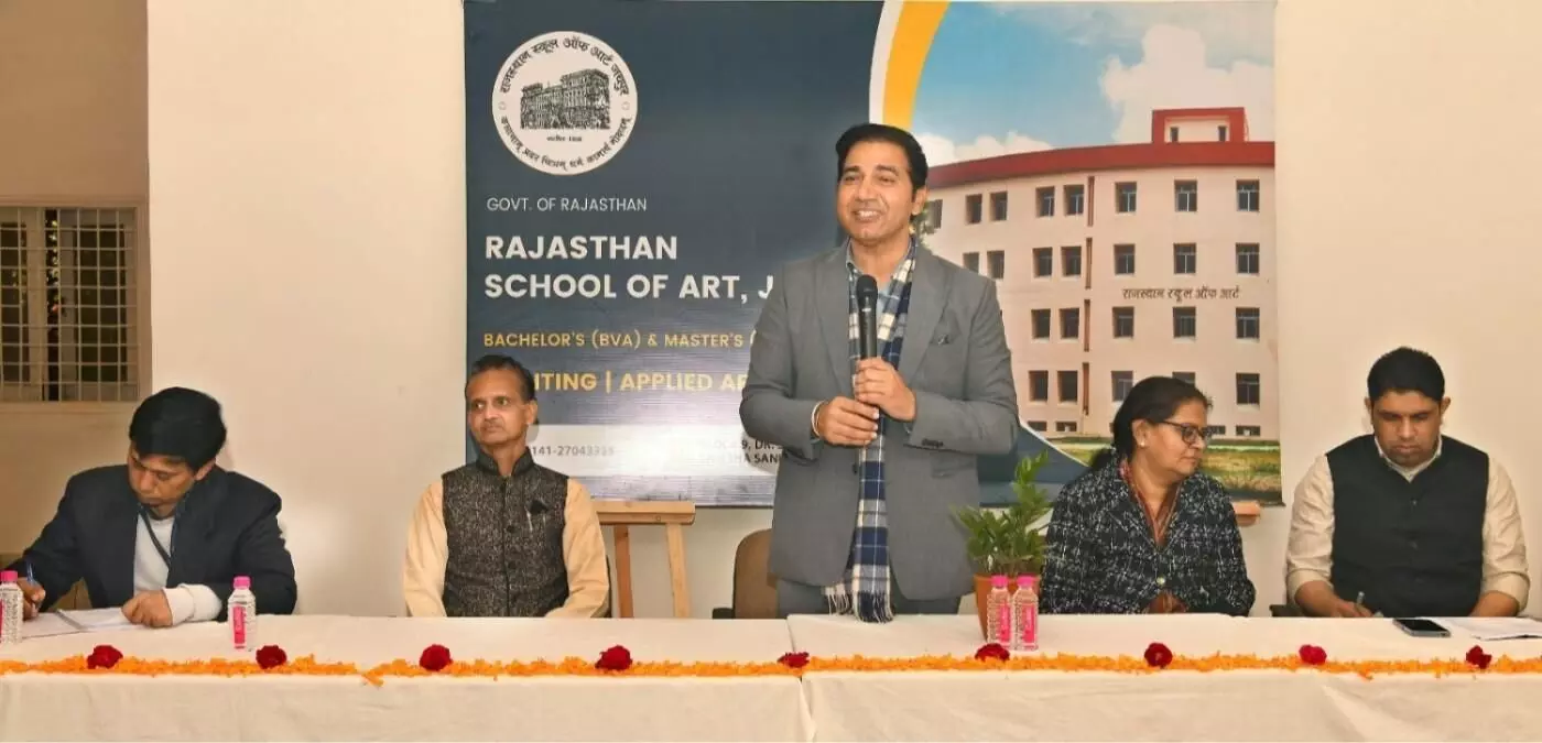 जयपुर में रंगों के जरिए लोकतंत्र की हुंकार: राष्ट्रीय मतदाता दिवस पर कलाकारों ने कूची से उकेरी जागरूकता की नई इबारत