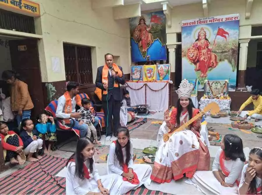 अटरू में गूँजे वैदिक मंत्र: विद्या भारती के विद्यारंभ संस्कार से नन्हे कदमों ने धरा शिक्षा की दहलीज पर कदम