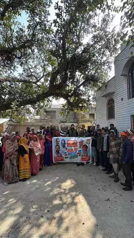 कुंभलगढ़ में गूंजा नरेगा बचाओ संग्राम: पीसीसी सचिव योगेन्द्र सिंह परमार ने संभाला मोर्चा, भ्रष्टाचार के खिलाफ मजदूरों का भारी सैलाब