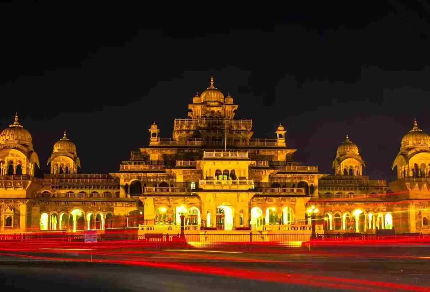 जयपुर के अल्बर्ट हॉल में गूंजा वन्दे मातरम्, राष्ट्रगीत के 150वें वर्ष के गौरव में डूबी गुलाबी नगरी