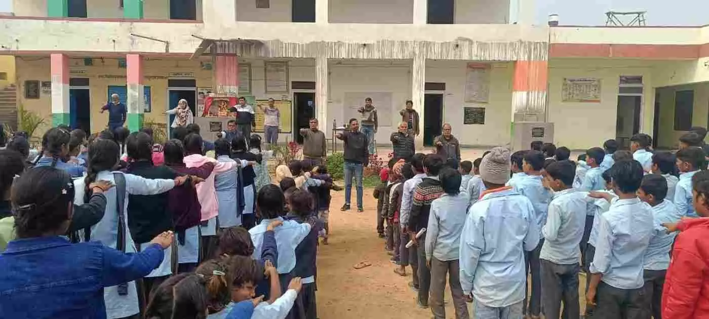 सवाई माधोपुर: लोकतंत्र के महापर्व पर ‘माय भारत, माय वोट’ का शंखनाद, कलेक्ट्रेट से निकलेगी भव्य जागरूकता पदयात्रा सवाई माधोपुर: लोकतंत्र के महापर्व पर ‘माय भारत, माय वोट’ का शंखनाद, कलेक्ट्रेट से निकलेगी भव्य जागरूकता पदयात्रा