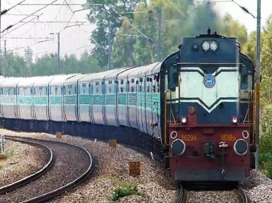 मोकलसर के रेल यात्रियों के लिए बड़ी खुशखबरी: अब आपकी दहलीज पर ठहरेगी चेन्नई-भगत की कोठी एक्सप्रेस