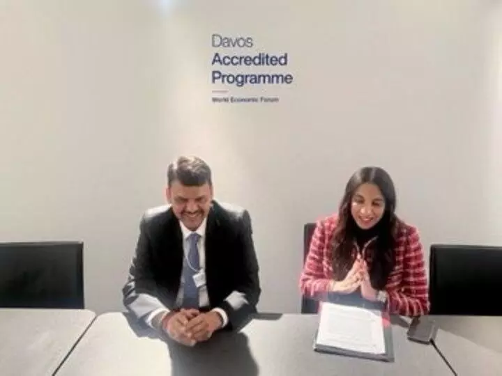 Maharashtra shines at Davos: ₹30 lakh crore investment will transform the state Maharashtra shines at Davos: ₹30 lakh crore investment will transform the state