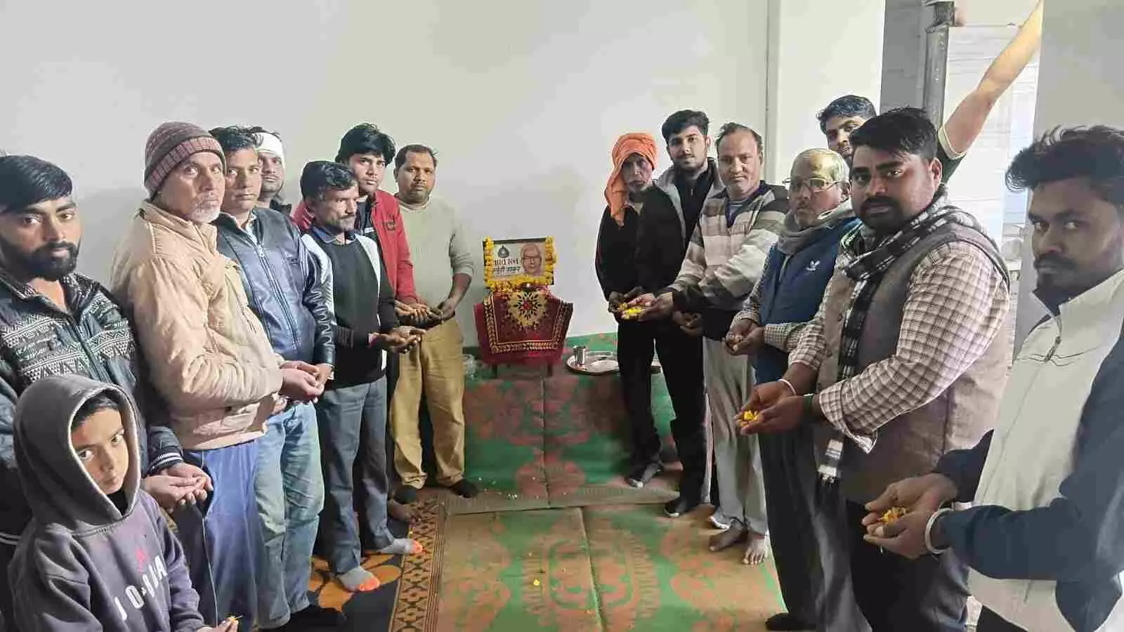 भुसावर में भव्य श्रद्धांजलि के साथ मनाई गई कर्पूरी ठाकुर की 102वीं जयंती भुसावर में भव्य श्रद्धांजलि के साथ मनाई गई कर्पूरी ठाकुर की 102वीं जयंती