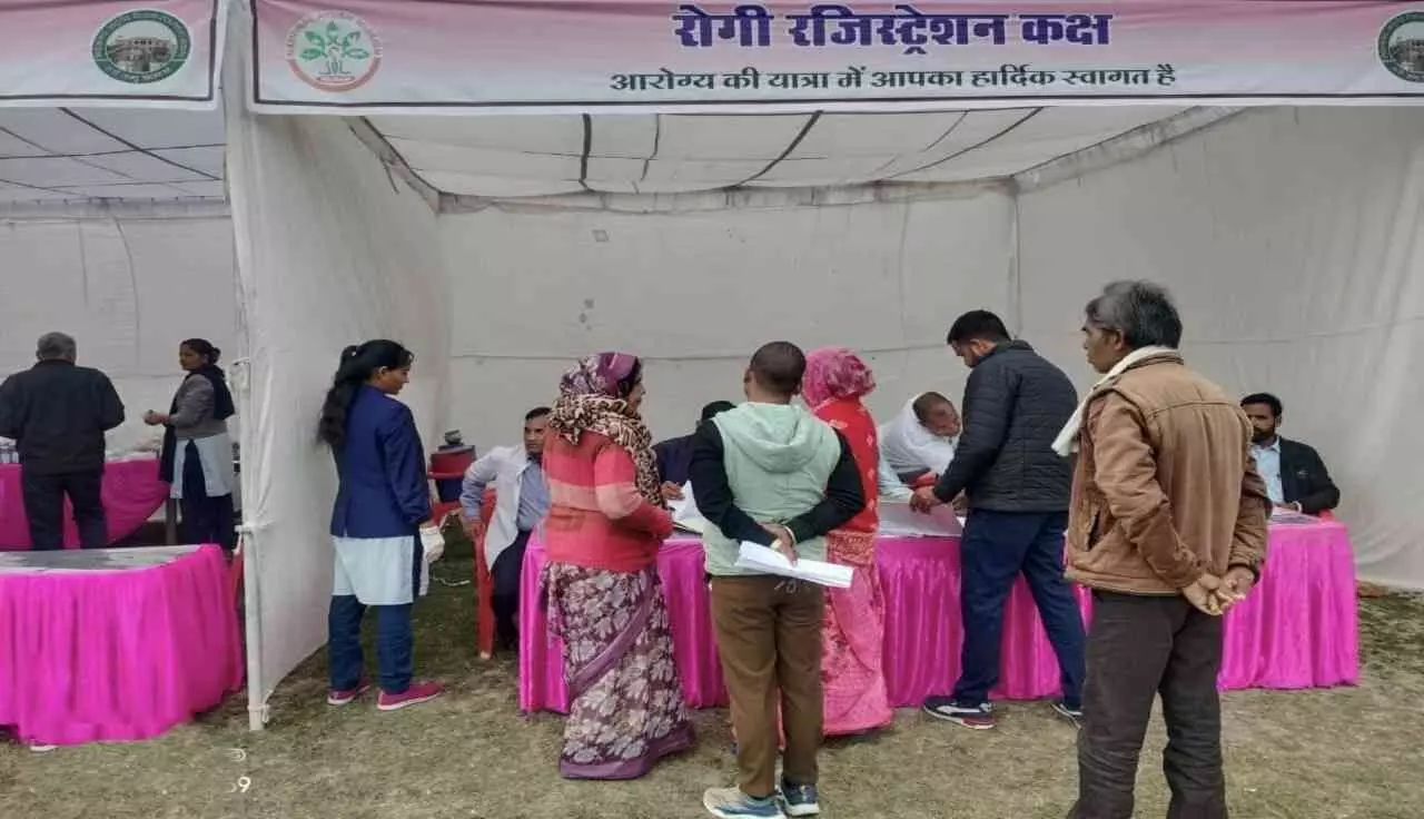 बारां में चिकित्सा सेवा का महाकुंभ: निःशुल्क आयुर्वेद शिविर के पहले ही दिन 46 जटिल ऑपरेशन, हजारों रोगियों को मिला नवजीवन बारां में चिकित्सा सेवा का महाकुंभ: निःशुल्क आयुर्वेद शिविर के पहले ही दिन 46 जटिल ऑपरेशन, हजारों रोगियों को मिला नवजीवन