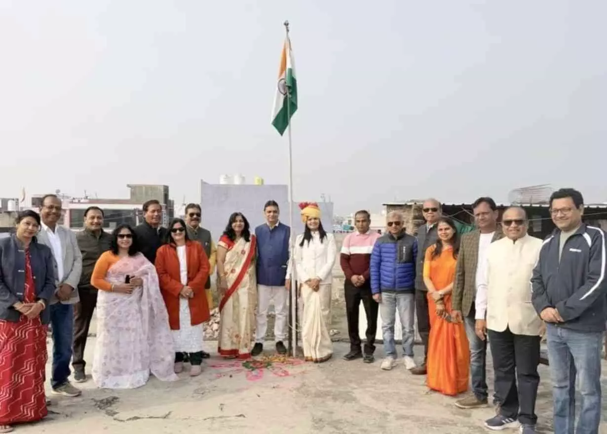 बारां में गणतंत्र का उत्सव: जिला प्रमुख उर्मिला जैन भाया ने फहराया तिरंगा, रोटरी क्लब ने पेश की सेवा और राष्ट्रभक्ति की अनूठी मिसाल