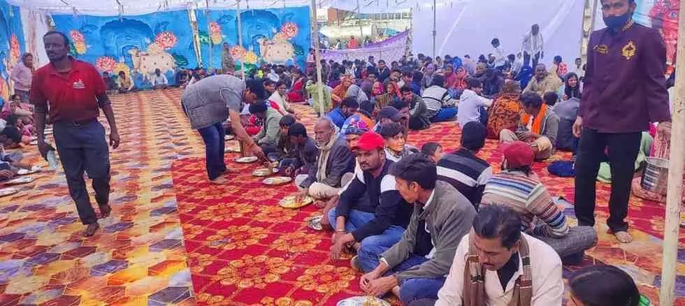 कोटा में उमड़ा आस्था का सैलाब: श्याम बाबा के जयकारों से गुंजायमान हुआ ट्रांसपोर्ट नगर, हजारों ने चखा महाप्रसादी का स्वाद