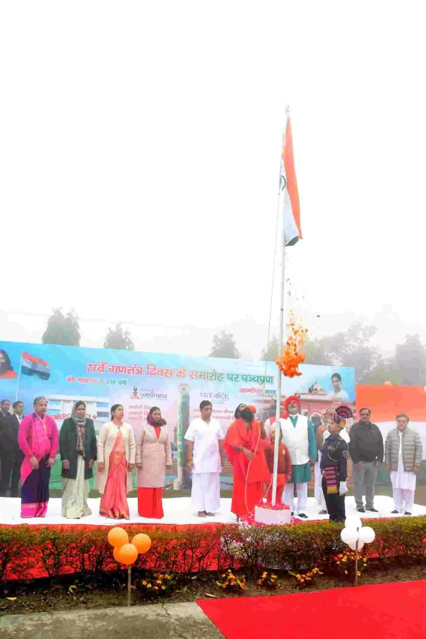 हरिद्वार: योगगुरु स्वामी रामदेव का हुंकार, स्वदेशी और एकता से ही विश्वगुरु बनेगा भारत