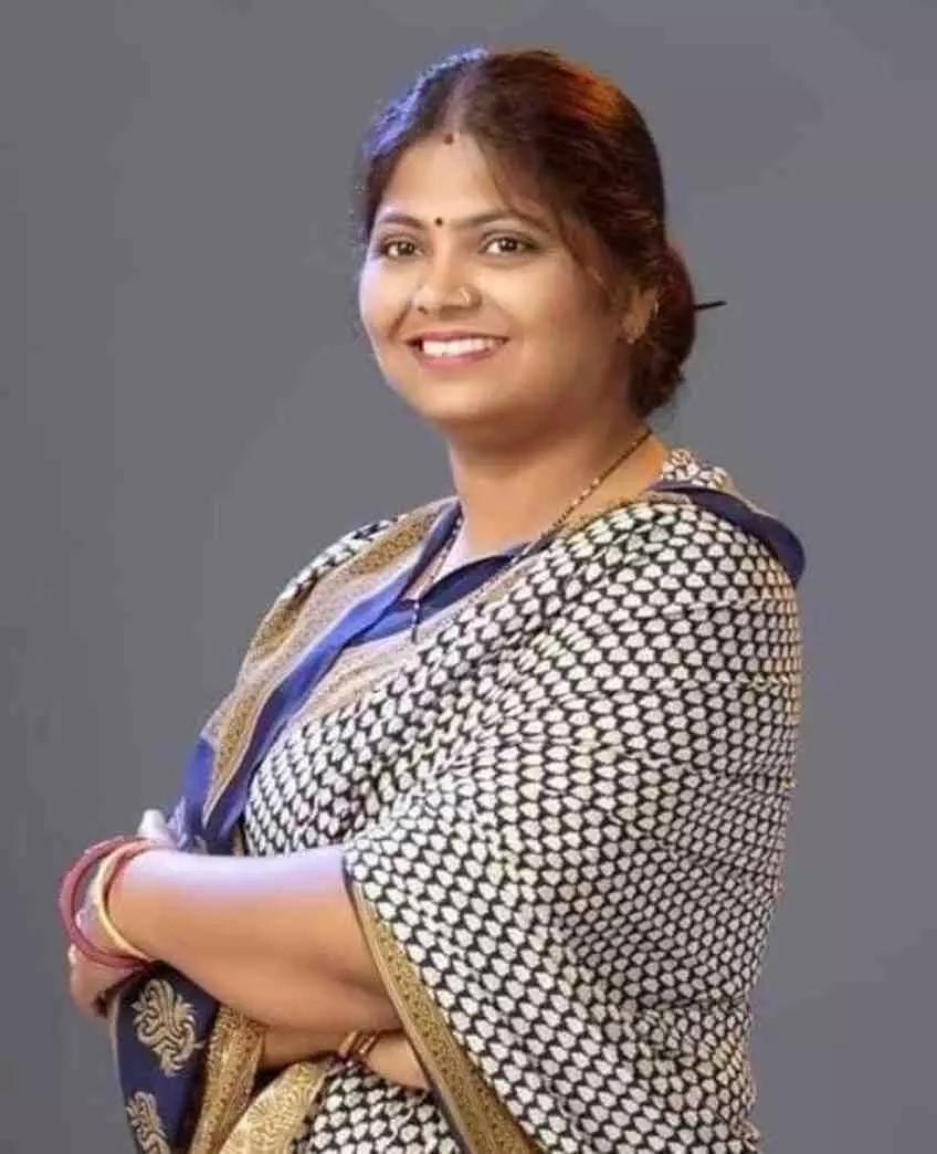 कोटा कांग्रेस कार्यालय में गणतंत्र दिवस पर ध्वजारोहण करतीं जिलाध्यक्ष राखी गौतम की फाइल फोटो। कोटा कांग्रेस कार्यालय में गणतंत्र दिवस पर ध्वजारोहण करतीं जिलाध्यक्ष राखी गौतम की फाइल फोटो।