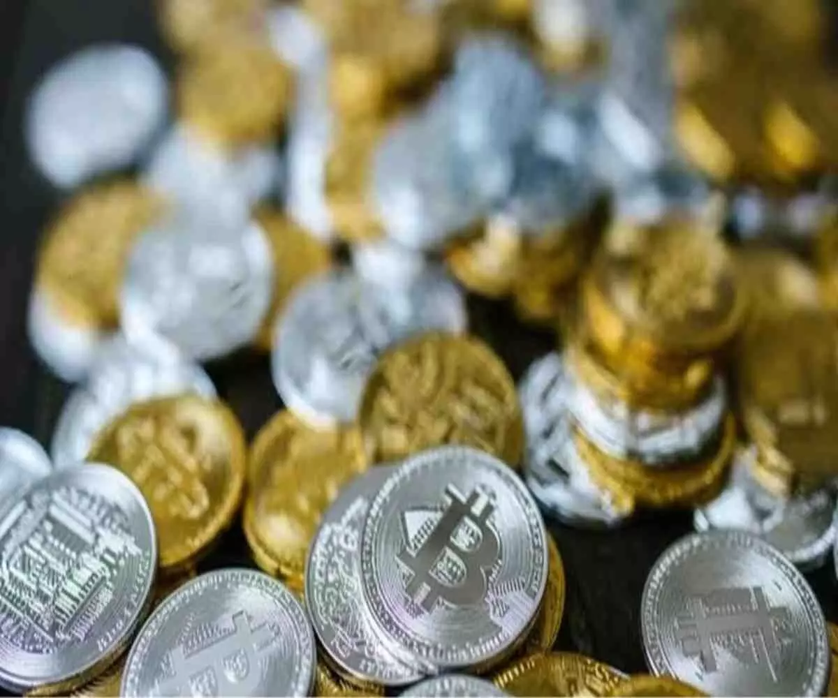 Gold and silver see a mega-jump of ₹1.69 lakh Gold and silver see a mega-jump of ₹1.69 lakh