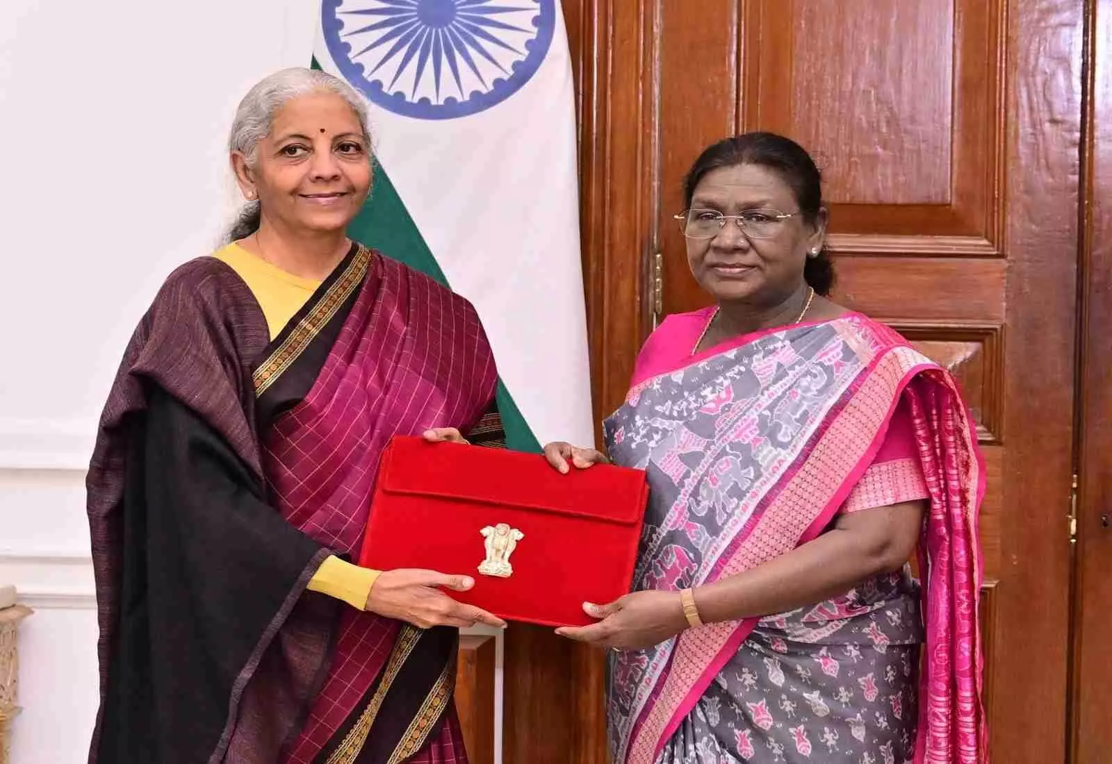 वित्त मंत्री निर्मला सीतारमण द्वारा पेश बजट 2026 का विस्तृत विश्लेषण वित्त मंत्री निर्मला सीतारमण द्वारा पेश बजट 2026 का विस्तृत विश्लेषण