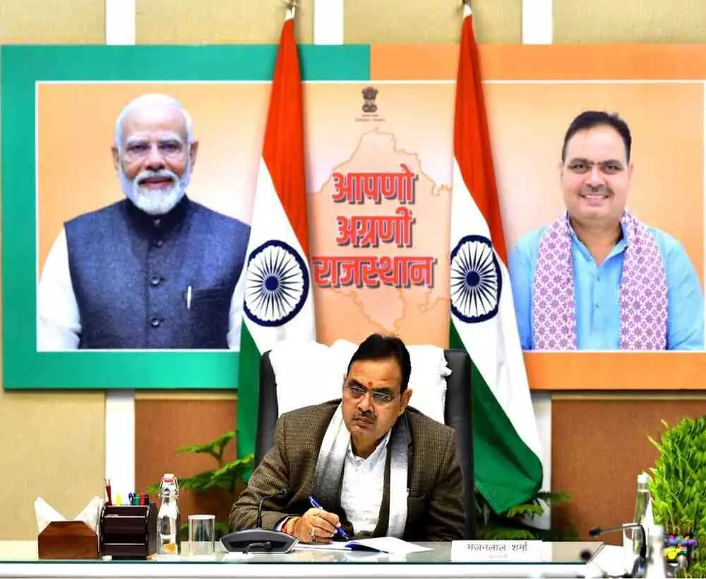 जयपुर में मुख्यमंत्री भजनलाल शर्मा केन्द्रीय बजट 2026-2027 के लाभों पर चर्चा करते हुए।
