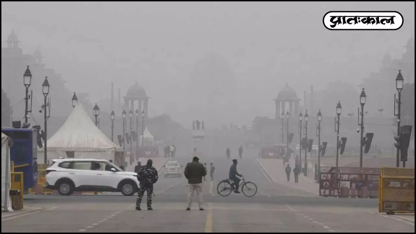Delhi की हवा में घुला धीमा जहर: 290 के पार पहुँचा AQI, धुंध की चादर में लिपटी राजधानी Delhi की हवा में घुला धीमा जहर: 290 के पार पहुँचा AQI, धुंध की चादर में लिपटी राजधानी