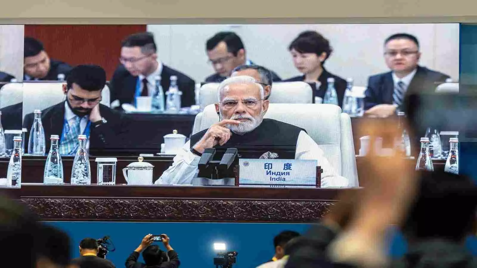 ‘आतंकवाद पर डबल स्टैंड नहीं चलेगा’ — मलेशिया में PM Modi का सख्त संदेश, पाकिस्तान बेचैन ‘आतंकवाद पर डबल स्टैंड नहीं चलेगा’ — मलेशिया में PM Modi का सख्त संदेश, पाकिस्तान बेचैन