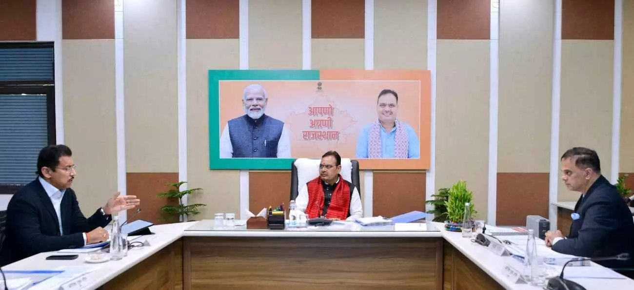 मुख्यमंत्री निवास जयपुर में बोर्ड ऑफ इन्वेस्टमेंट की बैठक की अध्यक्षता करते मुख्यमंत्री भजनलाल शर्मा और अन्य कैबिनेट मंत्री।