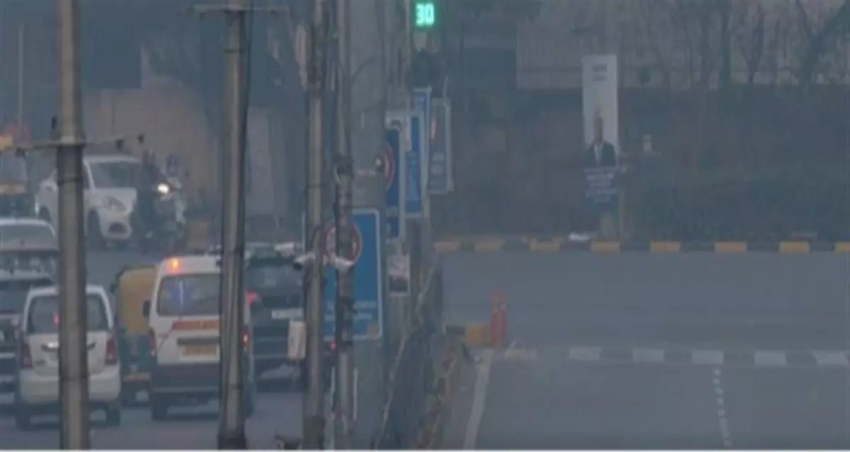 Bad news for Delhiites: AQI crosses 200 again, breathing becomes difficult Bad news for Delhiites: AQI crosses 200 again, breathing becomes difficult
