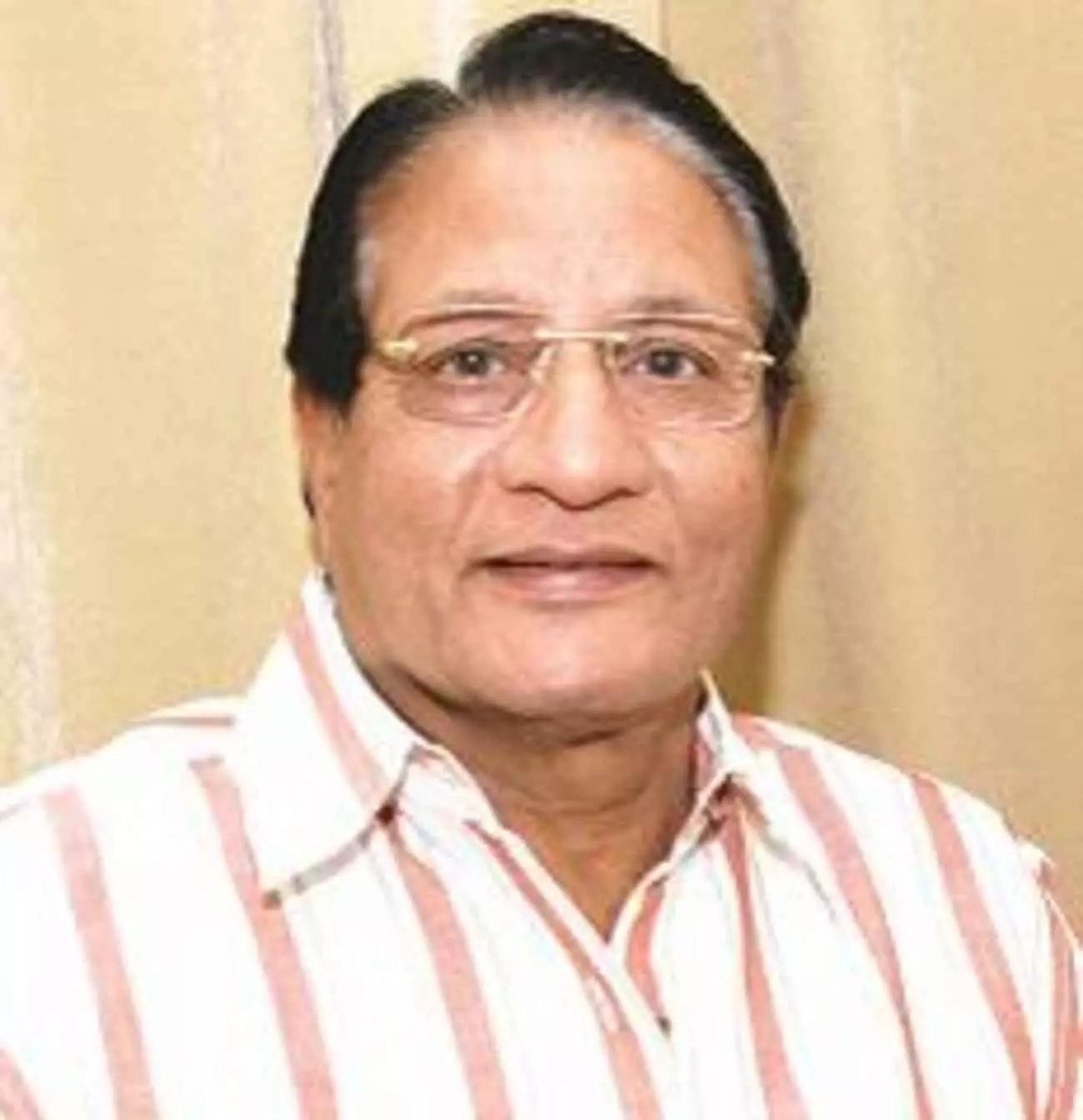 राजस्थान विधानसभा में पोडियम पर खड़े होकर बजट भाषण देते विधायक शांति धारीवाल। राजस्थान विधानसभा में पोडियम पर खड़े होकर बजट भाषण देते विधायक शांति धारीवाल।