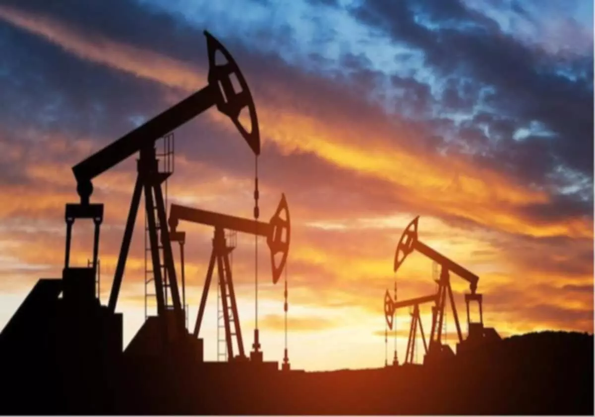 शेयर बाजार अपडेट: ONGC और ऑयल इंडिया में जबरदस्त उछाल शेयर बाजार अपडेट: ONGC और ऑयल इंडिया में जबरदस्त उछाल