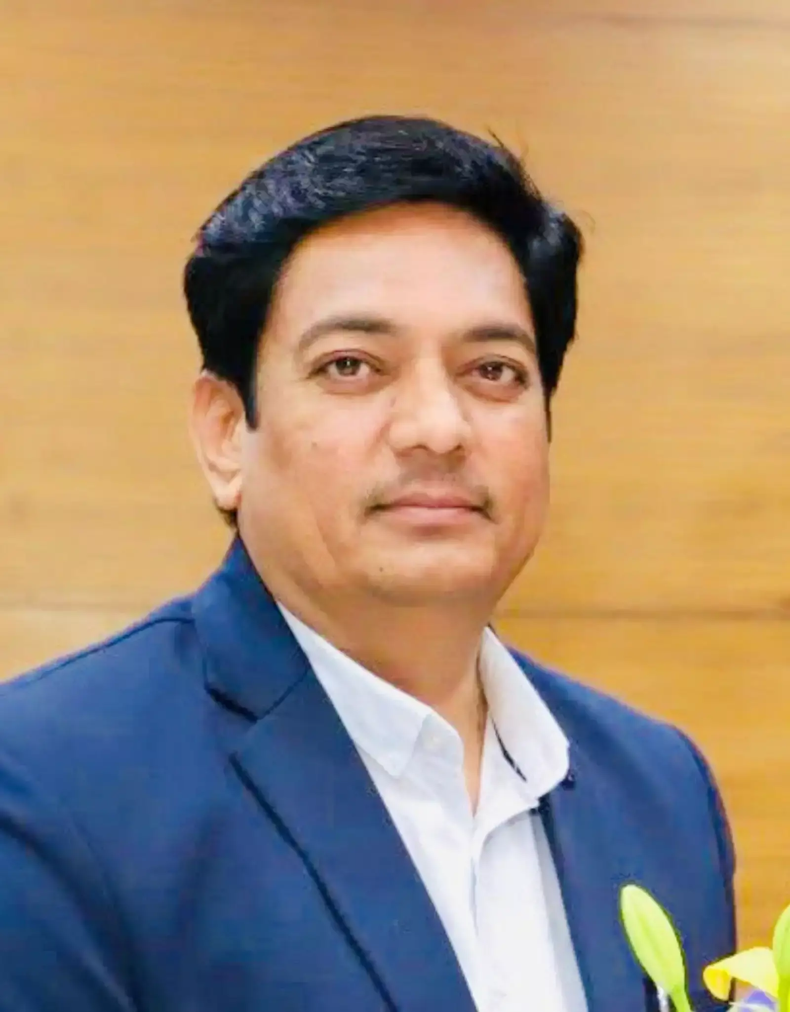 राजस्थान के शिविर में घुमंतु समुदाय के लाभार्थी को अधिकारियों द्वारा पहचान पत्र सौंपा जा रहा है। राजस्थान के शिविर में घुमंतु समुदाय के लाभार्थी को अधिकारियों द्वारा पहचान पत्र सौंपा जा रहा है।