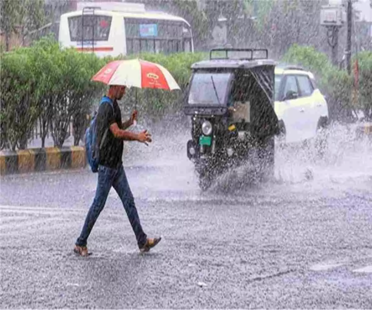 दक्षिण भारत पर कुदरत का पहरा- गरज-चमक के साथ बरसेंगे बादल दक्षिण भारत पर कुदरत का पहरा- गरज-चमक के साथ बरसेंगे बादल
