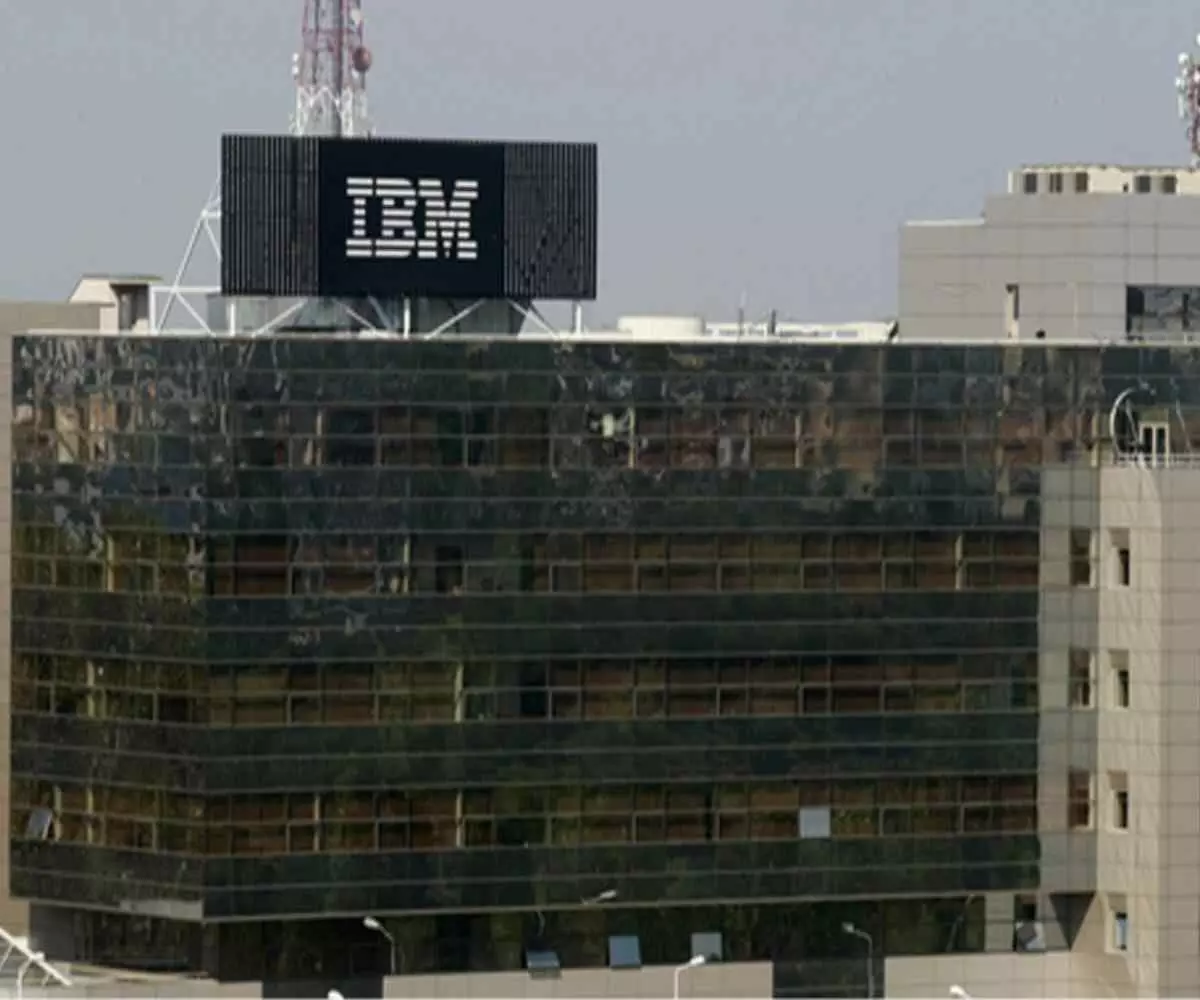 IBM के शेयरों में भारी गिरावट IBM के शेयरों में भारी गिरावट