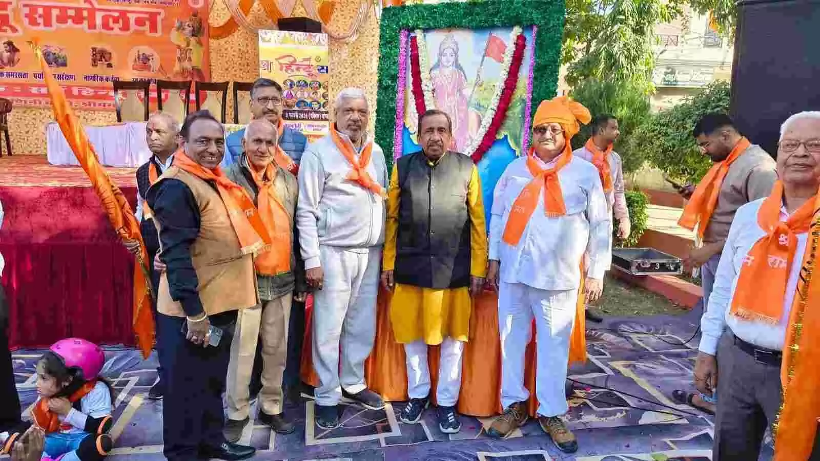 अग्रवाल महासभा फाउंडेशन के नवनियुक्त पदाधिकारी श्रीगंगानगर में संगठन विस्तार की घोषणा करते हुए। अग्रवाल महासभा फाउंडेशन के नवनियुक्त पदाधिकारी श्रीगंगानगर में संगठन विस्तार की घोषणा करते हुए।