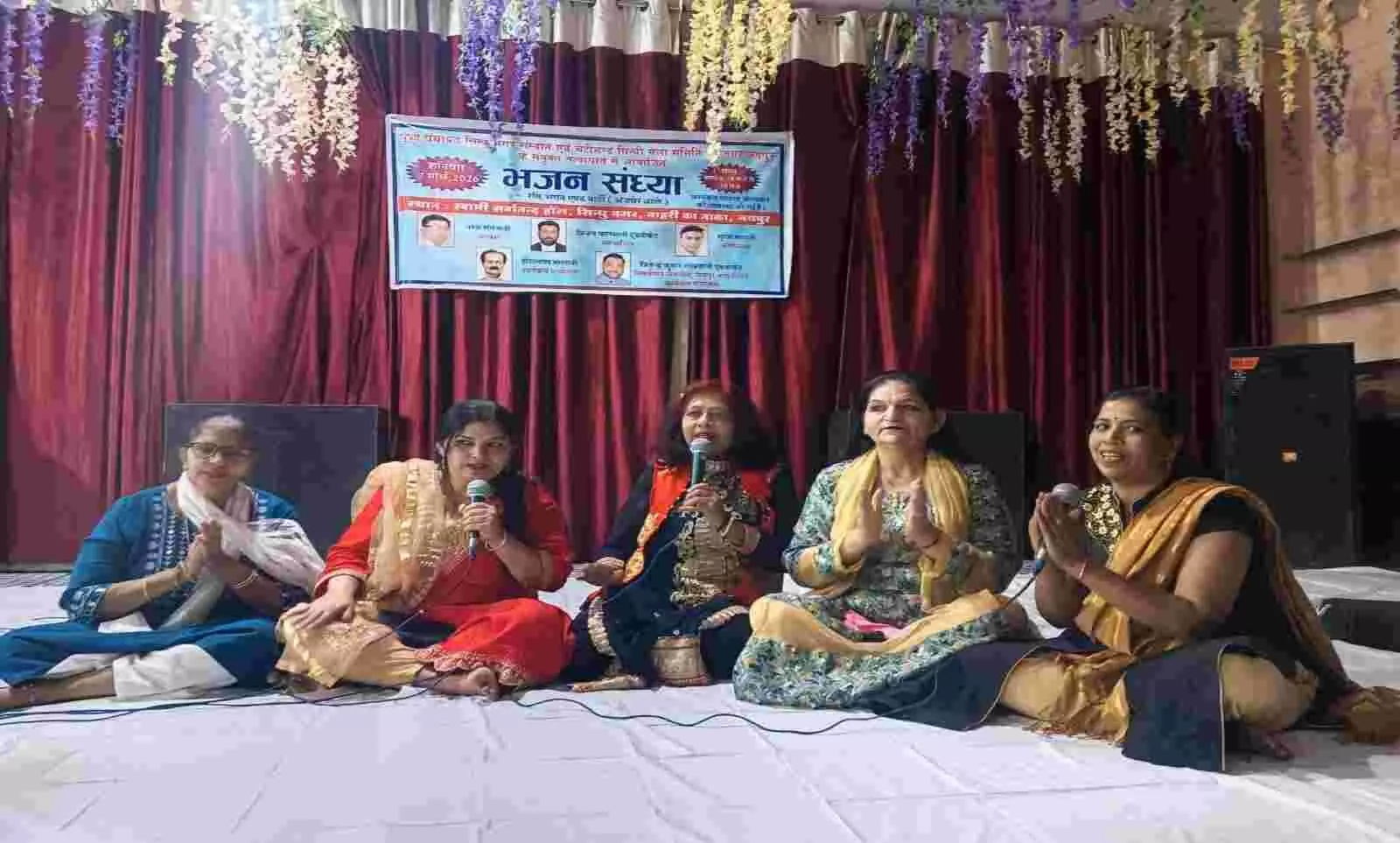 चेटीचंड मेले में अजमेर रवि भगत ने सिंधी भक्ति प्रस्तुत की चेटीचंड मेले में अजमेर रवि भगत ने सिंधी भक्ति प्रस्तुत की
