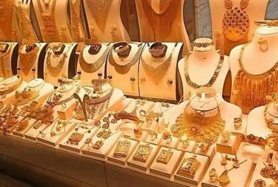 Gold Rate 12 March 2026- आसमान छू रहे हैं सोने के दाम- वैश्विक तनाव के बीच चांदी में भी भारी हलचल Gold Rate 12 March 2026- आसमान छू रहे हैं सोने के दाम- वैश्विक तनाव के बीच चांदी में भी भारी हलचल
