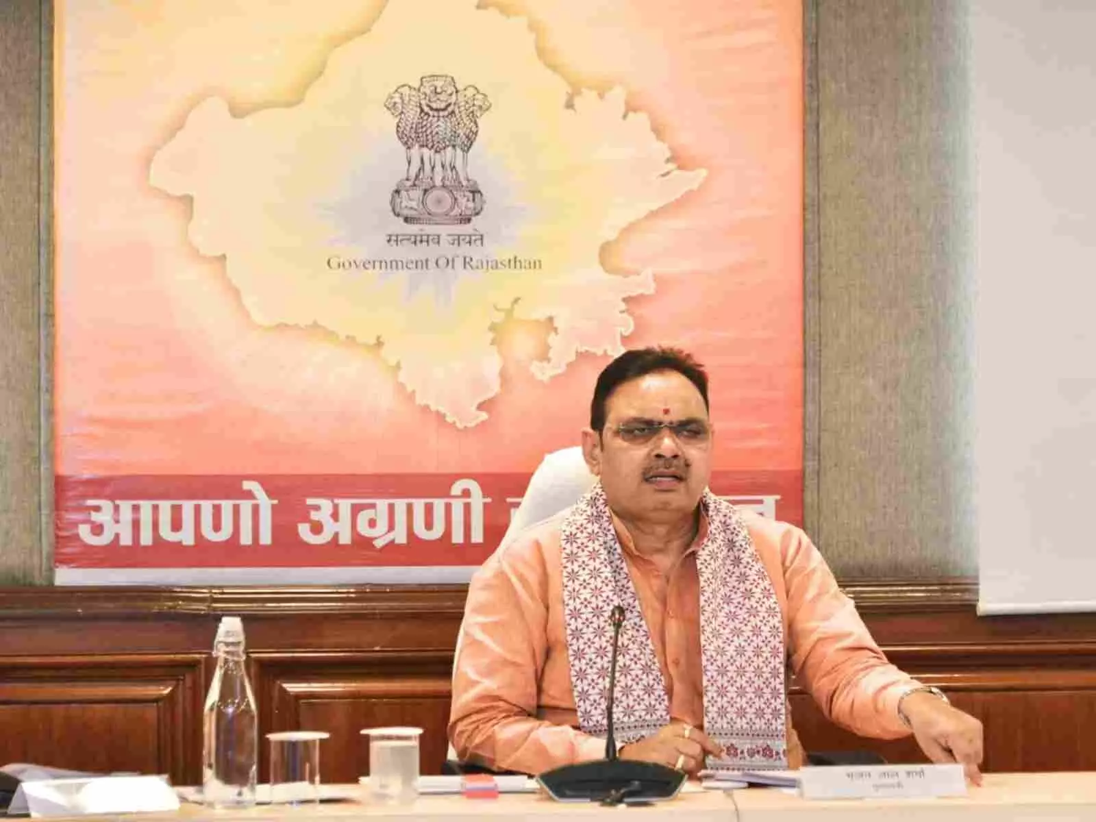 मुख्यमंत्री भजनलाल शर्मा ने ग्रीष्मकालीन तैयारियों व एलपीजी आपूर्ति पर दिए निर्देश मुख्यमंत्री भजनलाल शर्मा ने ग्रीष्मकालीन तैयारियों व एलपीजी आपूर्ति पर दिए निर्देश