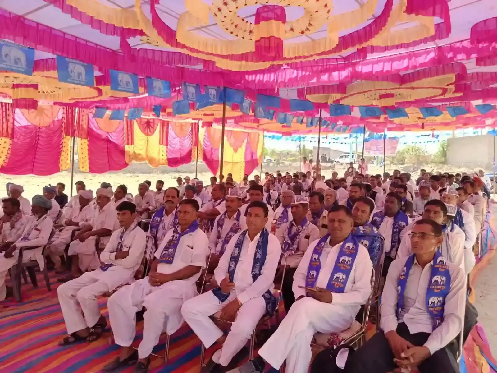 बसपा के संस्थापक कांशीराम की जयंती पर उदयपुर जोन सभा बसपा के संस्थापक कांशीराम की जयंती पर उदयपुर जोन सभा