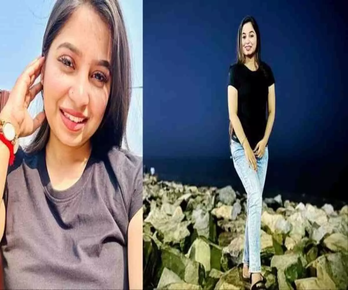 इन्स्टाग्राम रील से चुनावी मैदान तक- कौन हैं रितुपर्णा आध्या-जिन्होंने बंगाल की राजनीति में मचाया है शोर इन्स्टाग्राम रील से चुनावी मैदान तक- कौन हैं रितुपर्णा आध्या-जिन्होंने बंगाल की राजनीति में मचाया है शोर