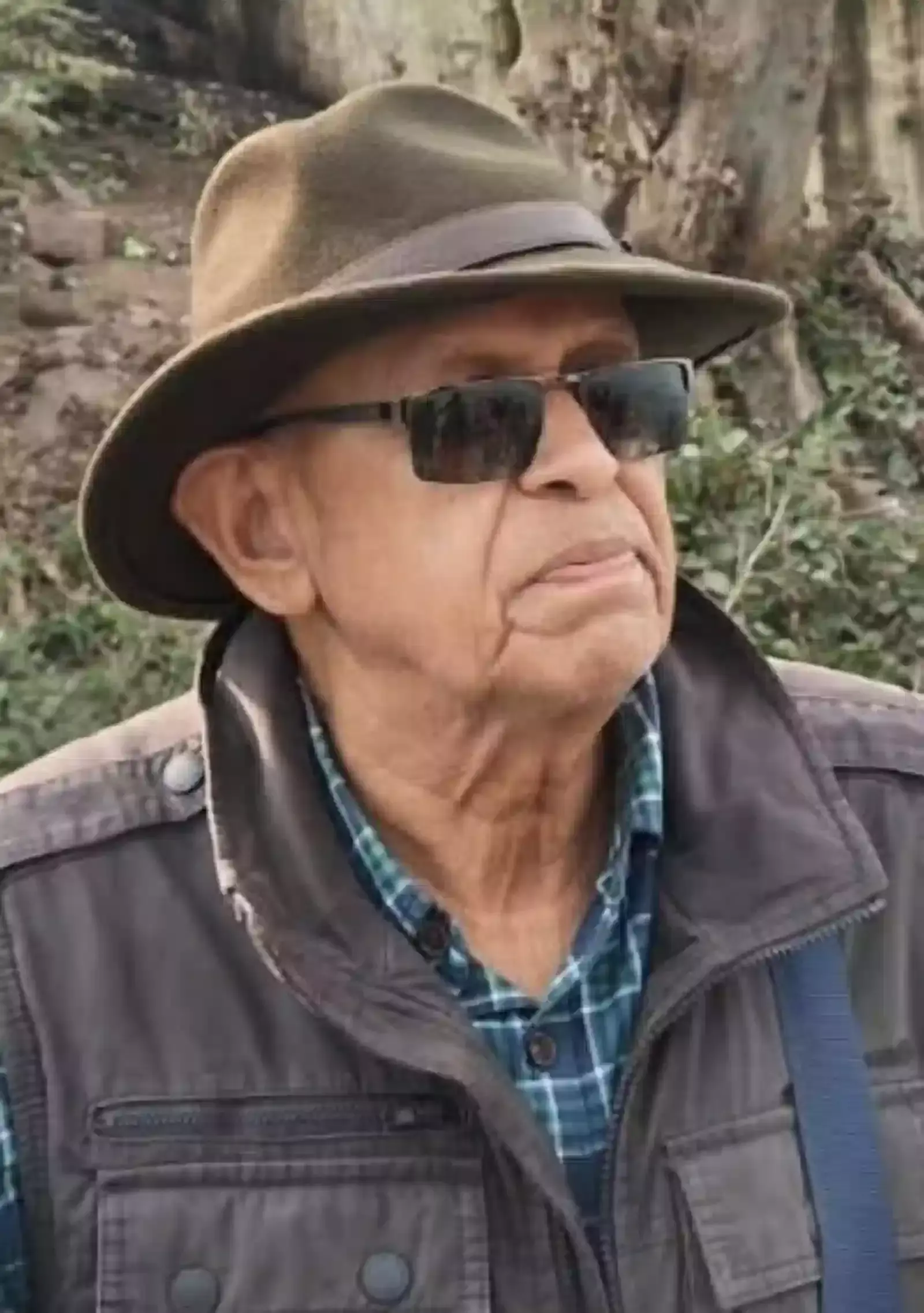 बारां में अंतर्राष्ट्रीय वन दिवस पर शाहबाद जंगल और पर्यावरण बचाने के लिए पैदल मार्च करते विभिन्न संगठनों के कार्यकर्ता। बारां में अंतर्राष्ट्रीय वन दिवस पर शाहबाद जंगल और पर्यावरण बचाने के लिए पैदल मार्च करते विभिन्न संगठनों के कार्यकर्ता।