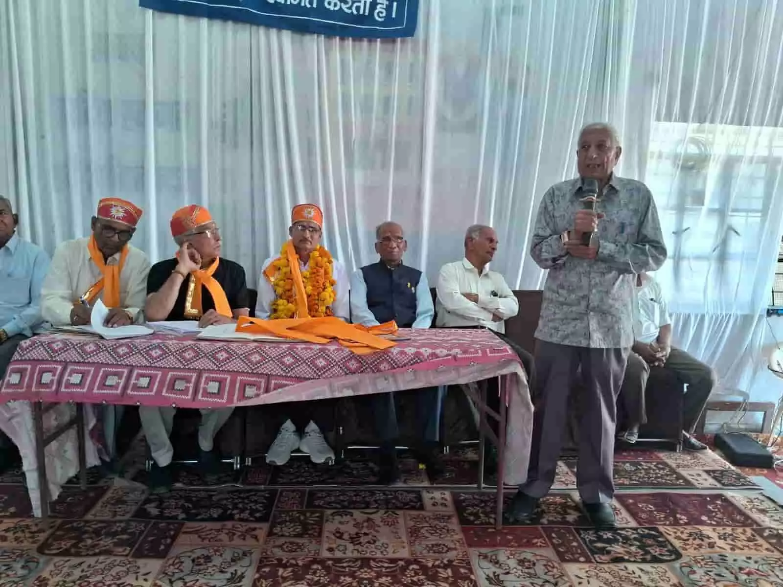 उदयपुर के दरौली स्थित श्रीयादे माता मंदिर का मुख्य द्वार और सजावट का दृश्य। उदयपुर के दरौली स्थित श्रीयादे माता मंदिर का मुख्य द्वार और सजावट का दृश्य।