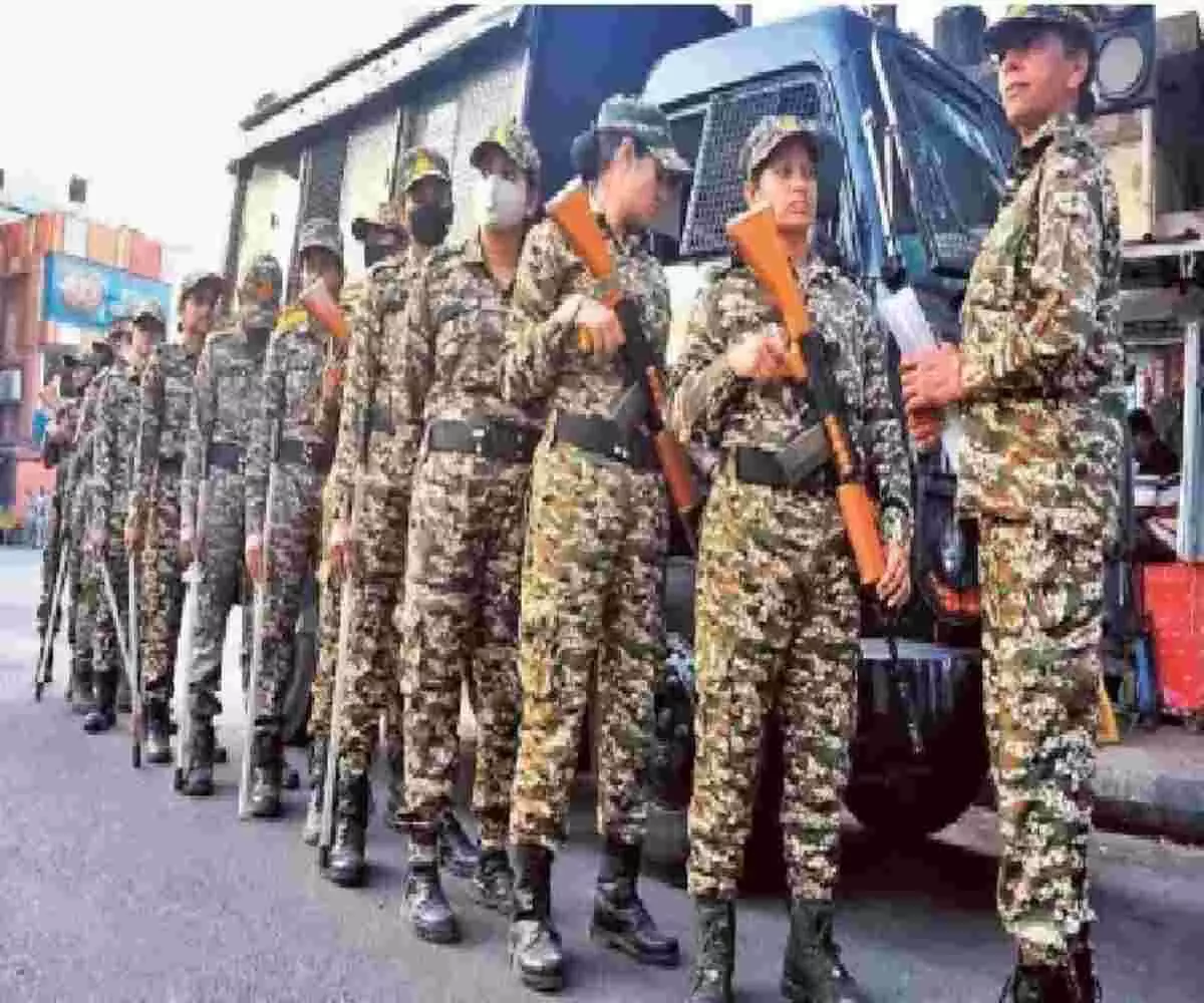 अर्धसैनिक बलों में प्रमोशन का संकट- राज्यसभा में CAPF एडमिनिस्ट्रेशन बिल पर घमासान- विपक्ष ने बनाया मोर्चा अर्धसैनिक बलों में प्रमोशन का संकट- राज्यसभा में CAPF एडमिनिस्ट्रेशन बिल पर घमासान- विपक्ष ने बनाया मोर्चा