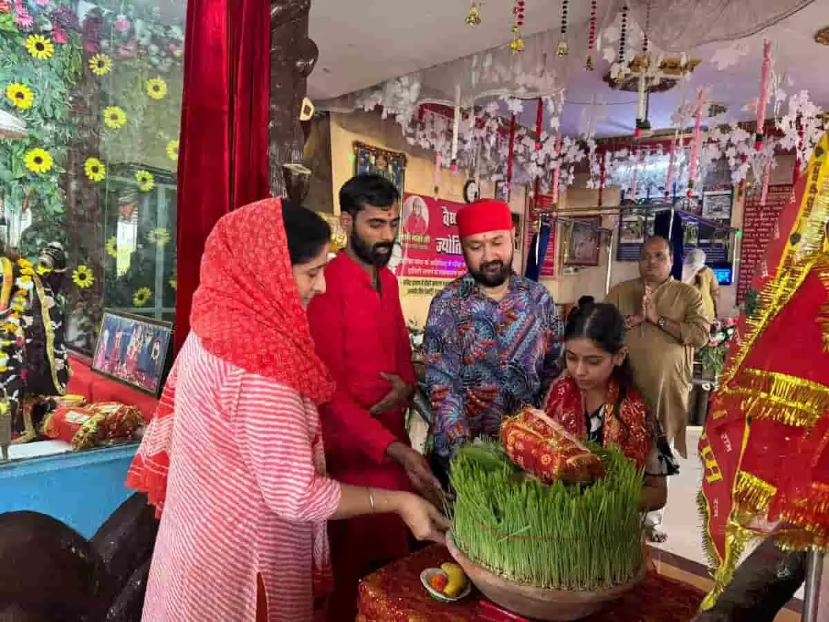 कोटा के वैष्णो देवी ज्योति मंदिर में महाअष्टमी पर कन्या पूजन और हवन संपन्न कोटा के वैष्णो देवी ज्योति मंदिर में महाअष्टमी पर कन्या पूजन और हवन संपन्न