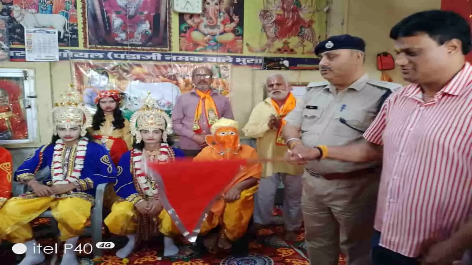 भुसावर में रामनवमी पर निकाली गई भव्य शोभायात्रा, उमड़ा जनसैलाब भुसावर में रामनवमी पर निकाली गई भव्य शोभायात्रा, उमड़ा जनसैलाब