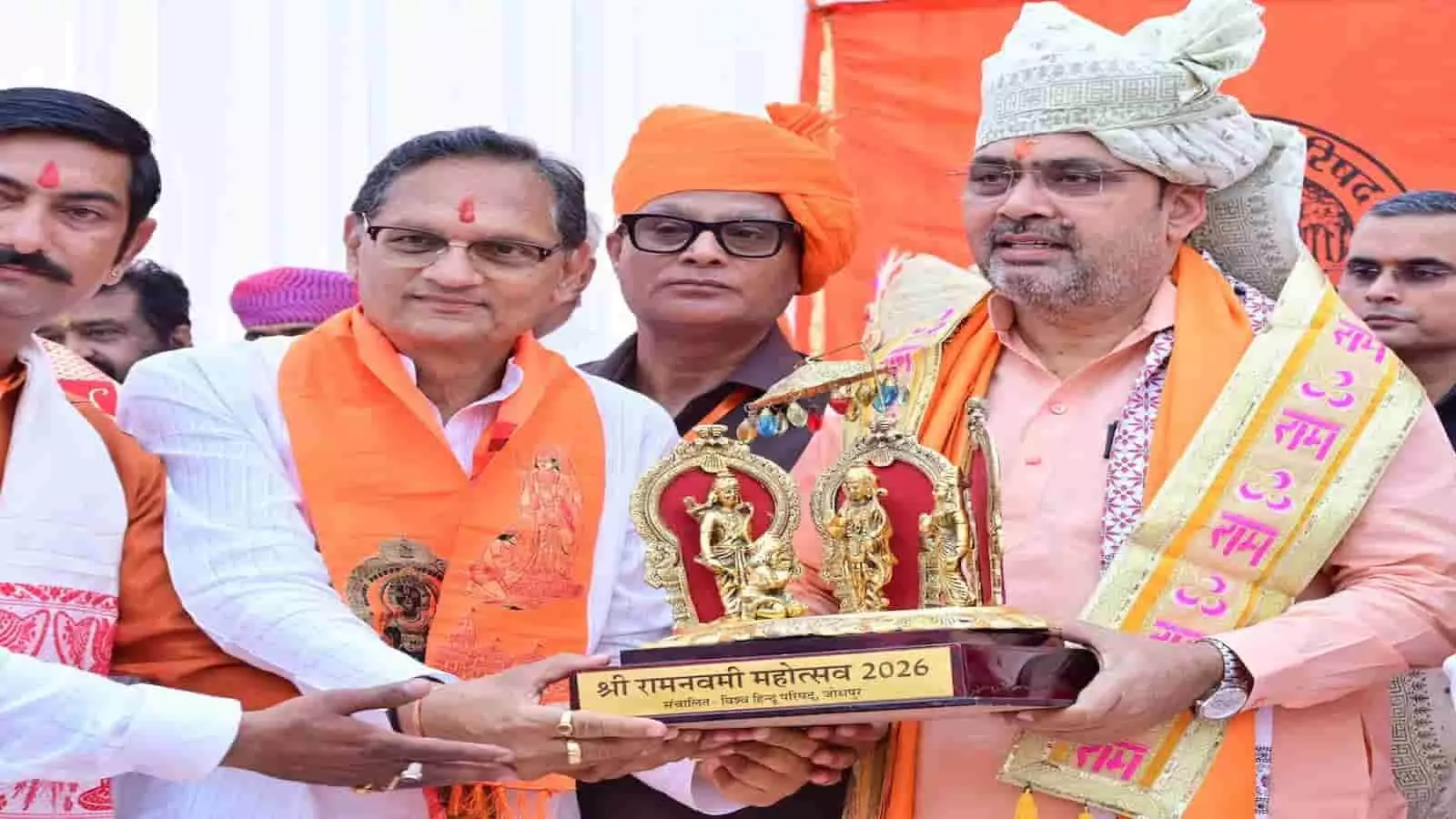 मुख्यमंत्री भजनलाल शर्मा जोधपुर रामनवमी शोभायात्रा में हुए शामिल मुख्यमंत्री भजनलाल शर्मा जोधपुर रामनवमी शोभायात्रा में हुए शामिल