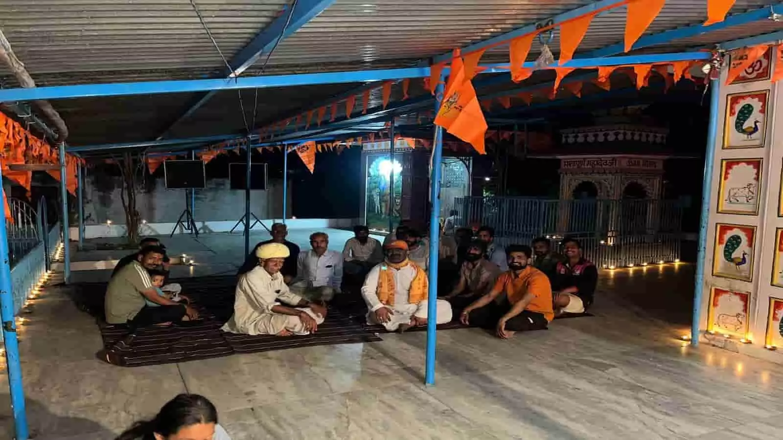 खाम की मादड़ी के चारभुजा मंदिर में रामनवमी पर महाआरती और रामायण पाठ खाम की मादड़ी के चारभुजा मंदिर में रामनवमी पर महाआरती और रामायण पाठ