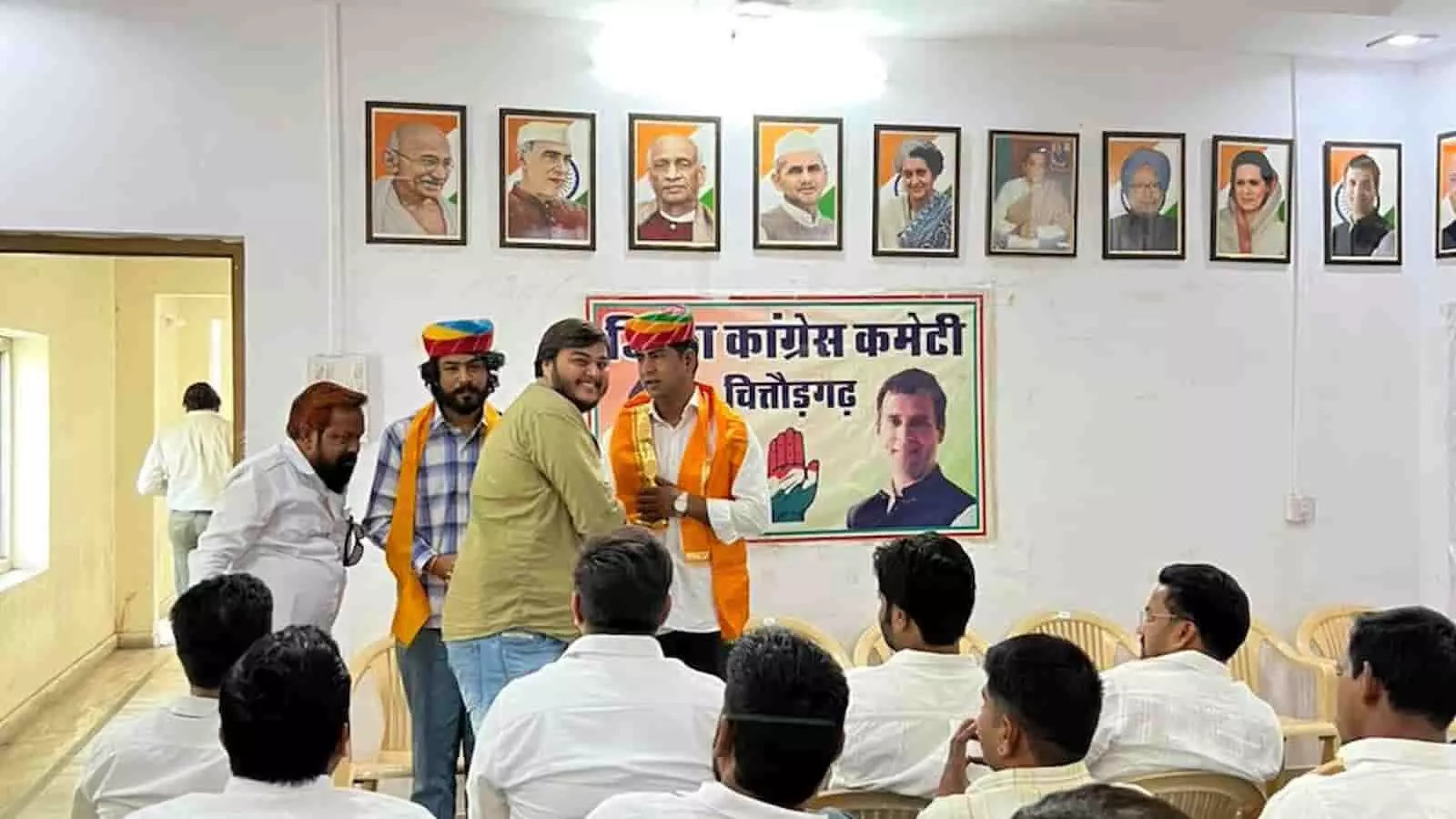 चित्तौड़गढ़: राजस्थान युवा कांग्रेस संगठनात्मक चुनाव के लिए नामांकन प्रक्रिया शुरू चित्तौड़गढ़: राजस्थान युवा कांग्रेस संगठनात्मक चुनाव के लिए नामांकन प्रक्रिया शुरू
