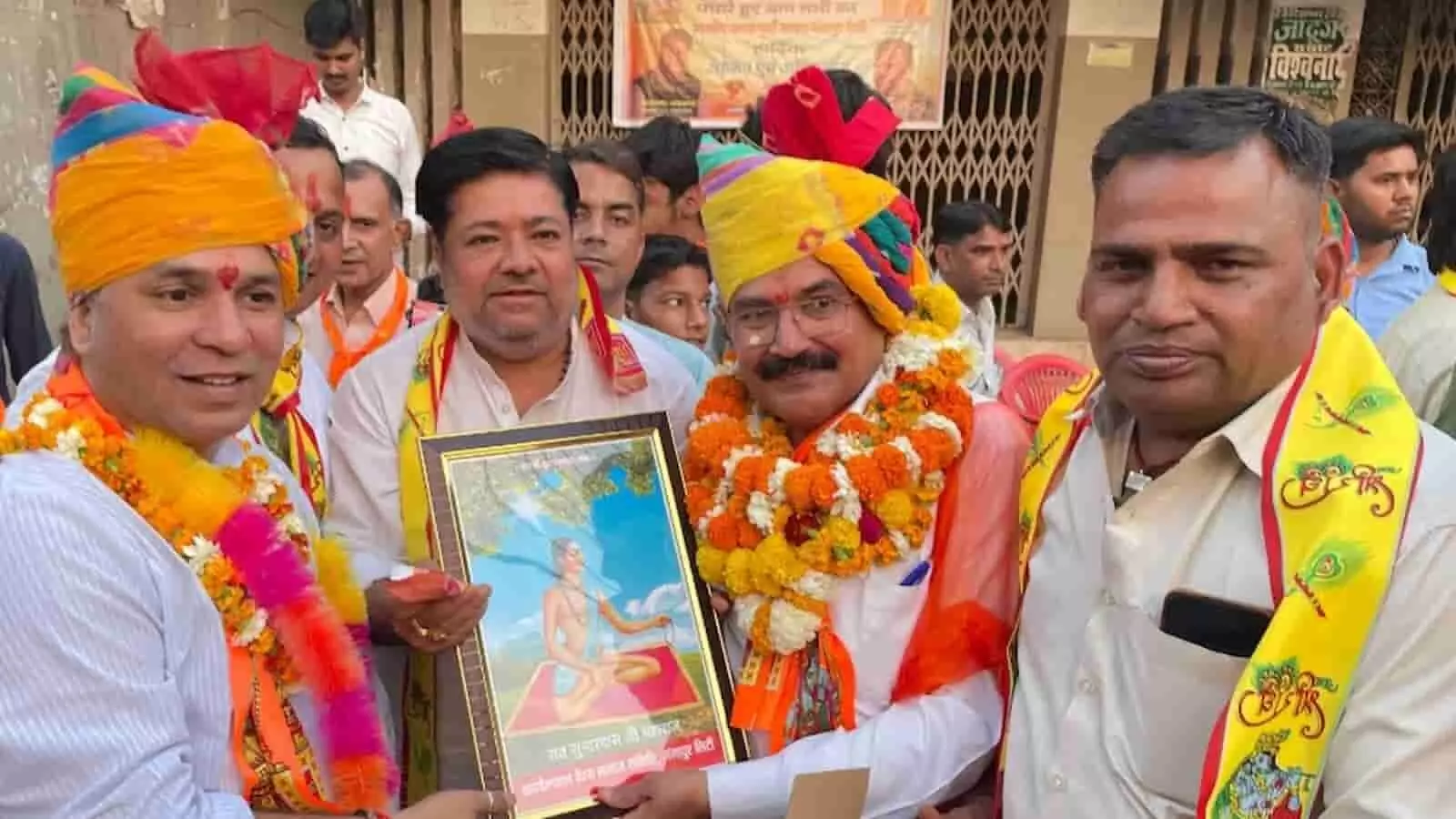 गंगापुर सिटी में संत सुंदर दास महाराज की शोभायात्रा का भाजपा ने किया स्वागत